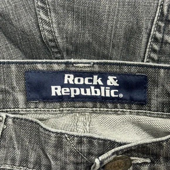 Rock & Republic size 40 waist black colored jeans great for any day wear.